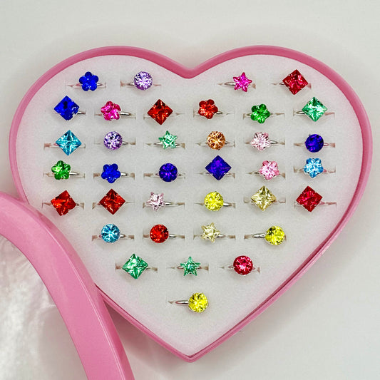 ბეჭდების ნაკრები გულის ფორმის ჩასადებში (36ც)