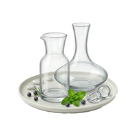 გრაფინი და დეკანტერი